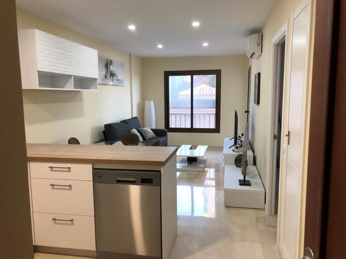 Moderno Apartamento En Primera Linea Paseo Maritimo Fuengirola Zewnętrze zdjęcie