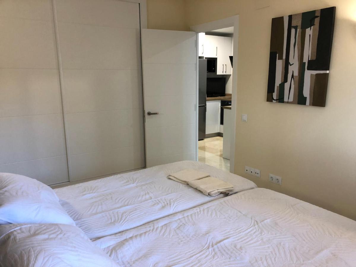 Moderno Apartamento En Primera Linea Paseo Maritimo Fuengirola Zewnętrze zdjęcie