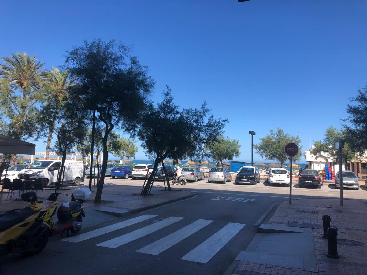 Moderno Apartamento En Primera Linea Paseo Maritimo Fuengirola Zewnętrze zdjęcie