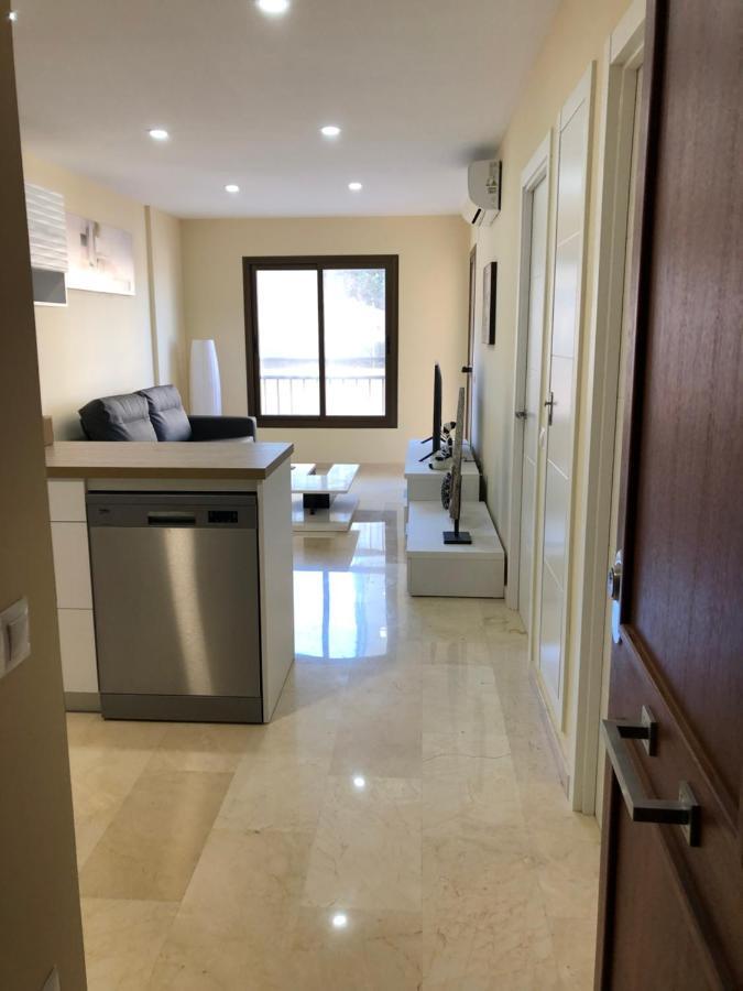 Moderno Apartamento En Primera Linea Paseo Maritimo Fuengirola Zewnętrze zdjęcie