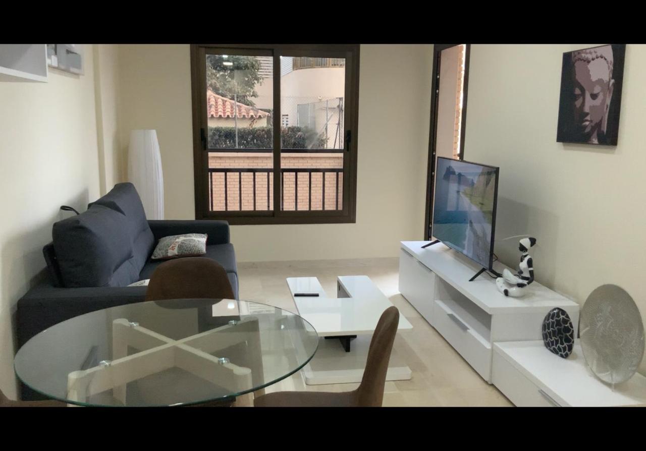 Moderno Apartamento En Primera Linea Paseo Maritimo Fuengirola Zewnętrze zdjęcie